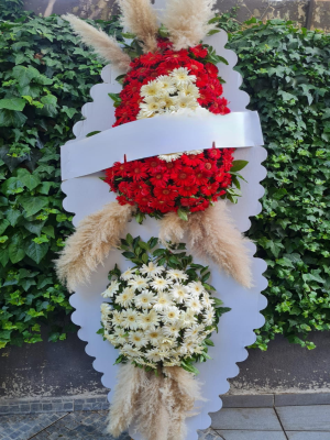  İstanbul Çiçekler - Çiftli Ayaklı  Sepet 